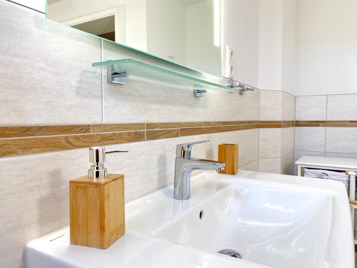Reethaus Vilmnitz - Ferienwohnung Goor Екстер'єр фото
